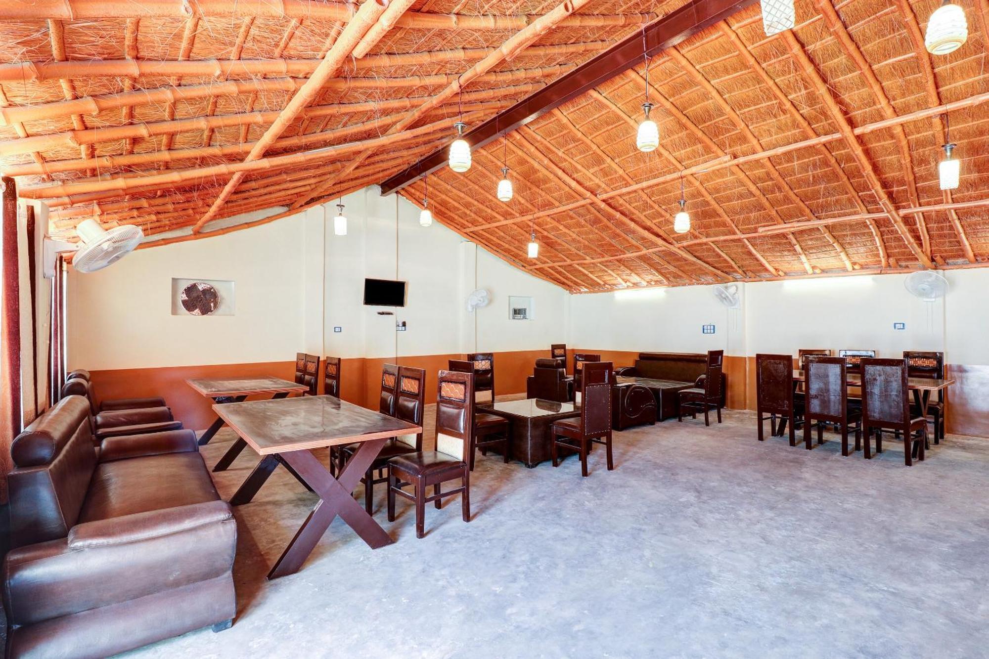 Hotel O Star City Hotel Ayodhya Extérieur photo