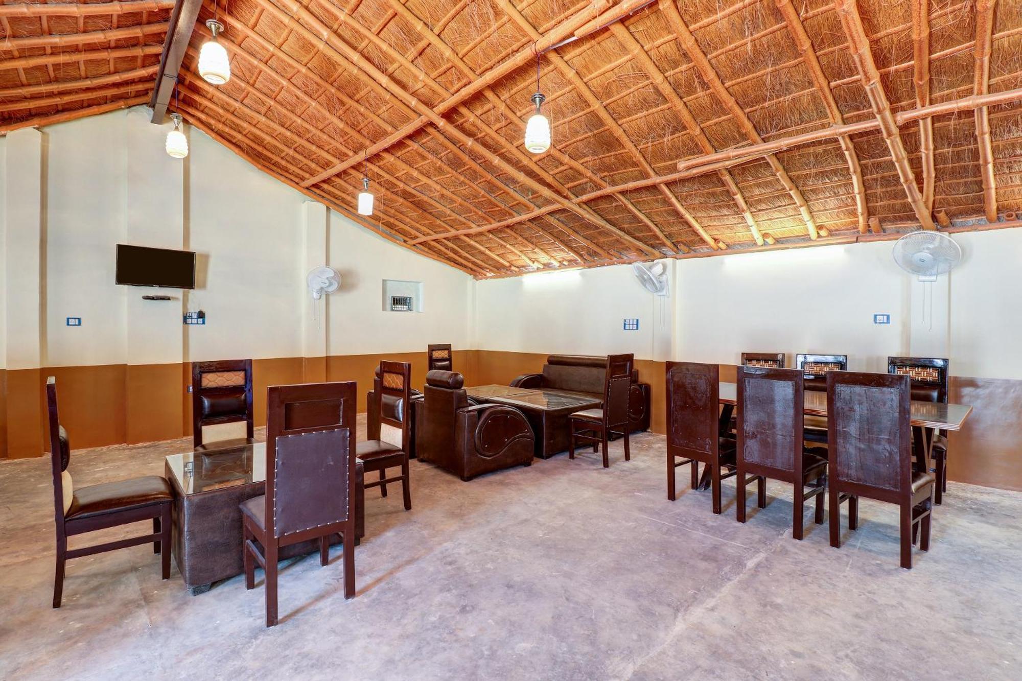 Hotel O Star City Hotel Ayodhya Extérieur photo